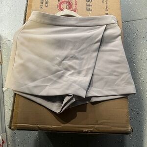 Dynamite Light Gray Wrap-Front Skort